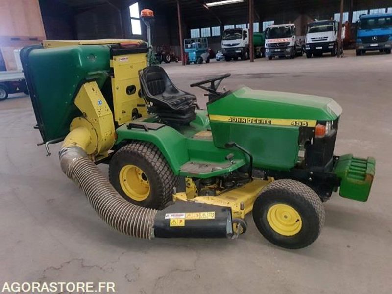 Tracteur Tondeuse Autoportee John Deere Avec Bac De Ramassage