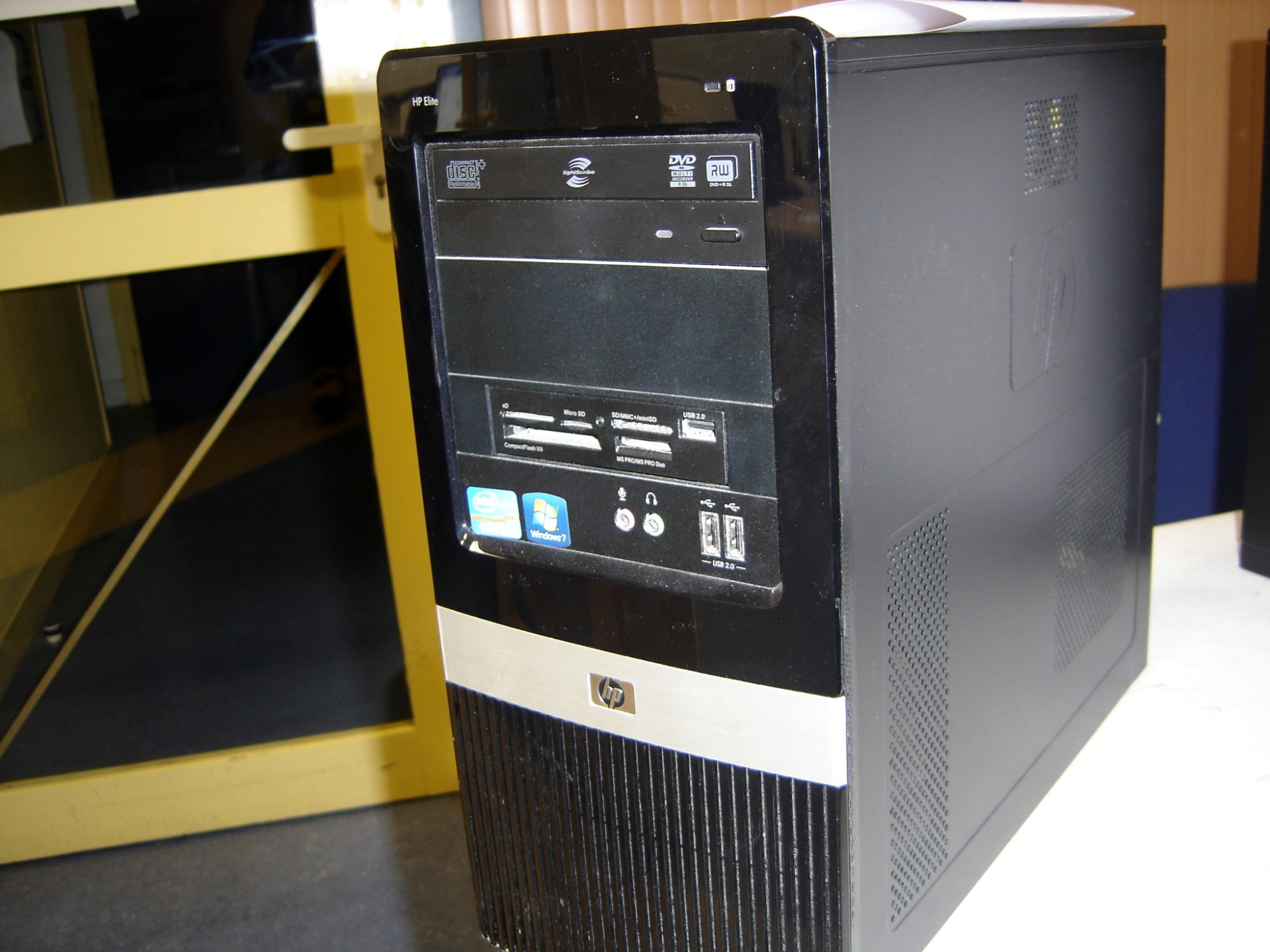 Hp elite 7200 mt business pc установка видеокарты