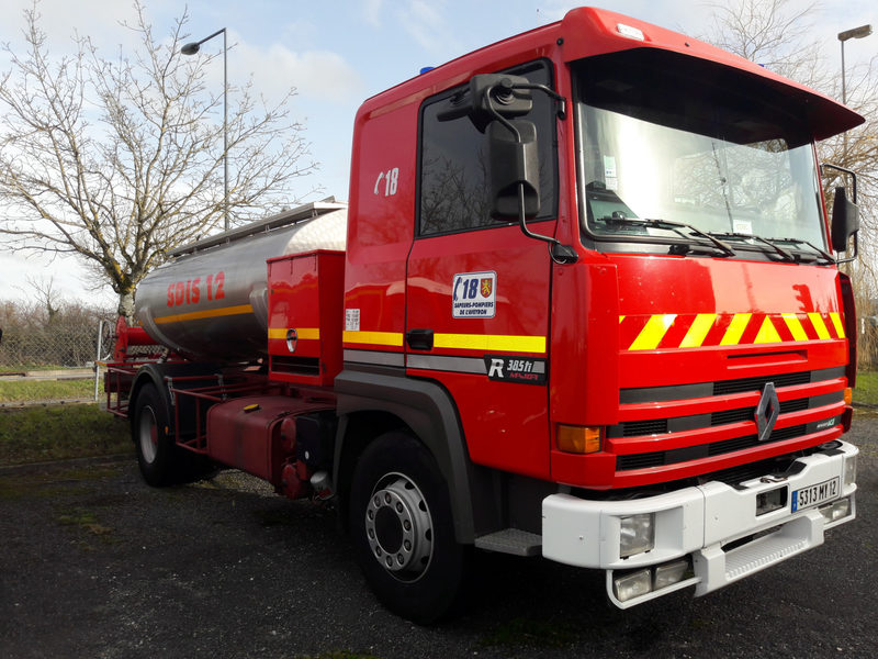 camion porteur usagé a vendre