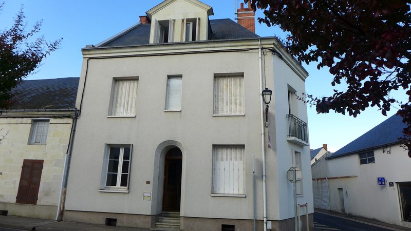 VISITES TERMINÉES - Maison 242 M² - Centre-ville De Bourgueil (37 ...