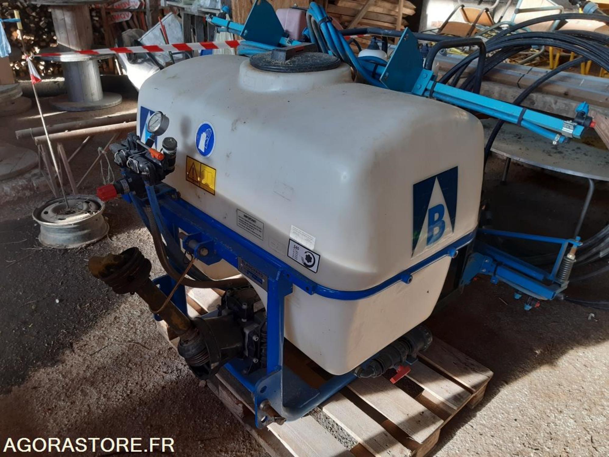 Pulverisateur Pompe Doseuse Hydro-motrice KPH - Equipements Agricoles D ...