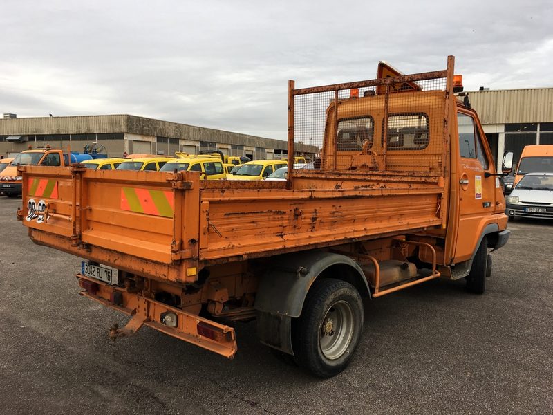 Renault B120 - 3042RJ76 - Poids Lourd D'occasion Aux Enchères - Agorastore