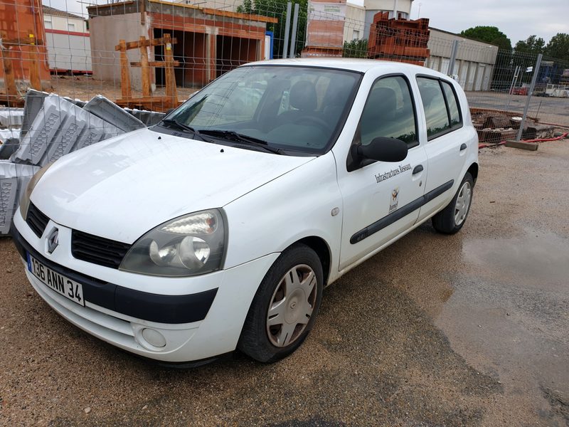 CLIO 136 ANN 34  Voiture  d occasion  aux ench res Agorastore