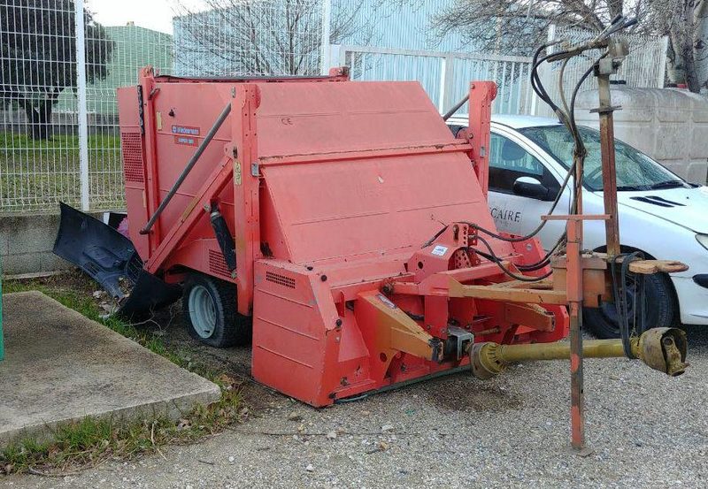 Wiedenmann Balayeuse Gazon Et Feuilles Autres Espaces Verts D Occasion Aux Ench Res