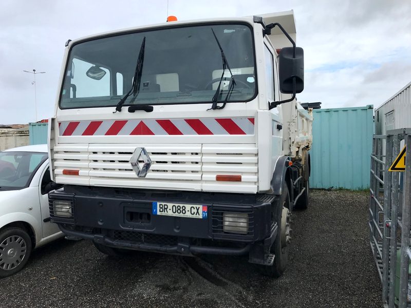 CAMION BENNE 4x2 - RENAULT G270 - 1995 / 401207 Kms - (BR088CX) - Poids ...