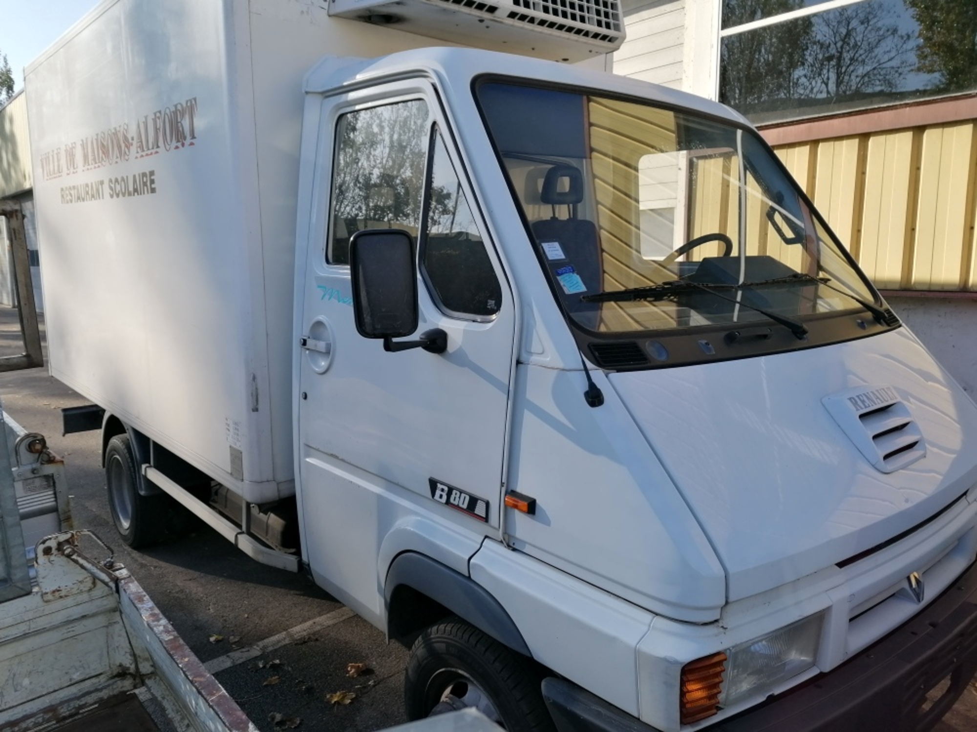 Véhicule- Camion Frigorifique - Utilitaires Frigorifiques D'occasion ...