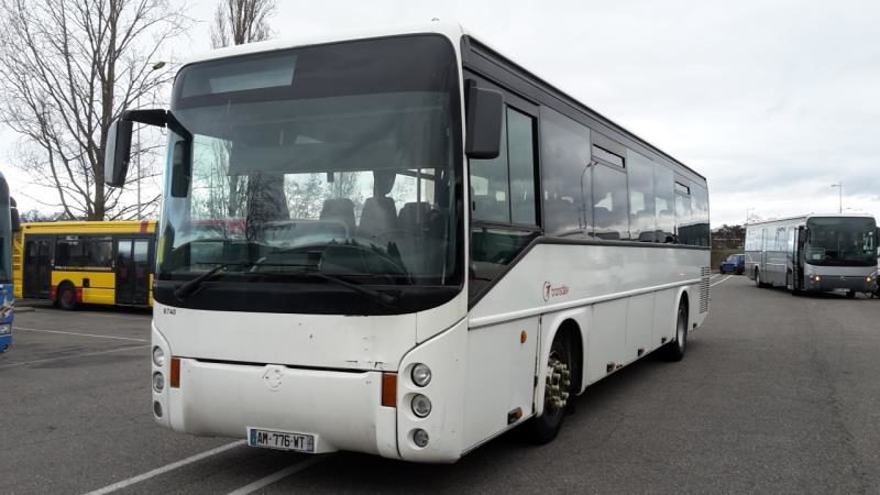 IRISBUS ARES 6740 Car Bus d'occasion aux enchères