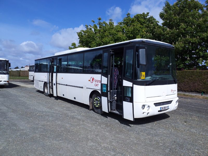 CAR - IRISBUS - RECREO - 2002 / 522280 KM - CN655FZ (12355) - Cars ...