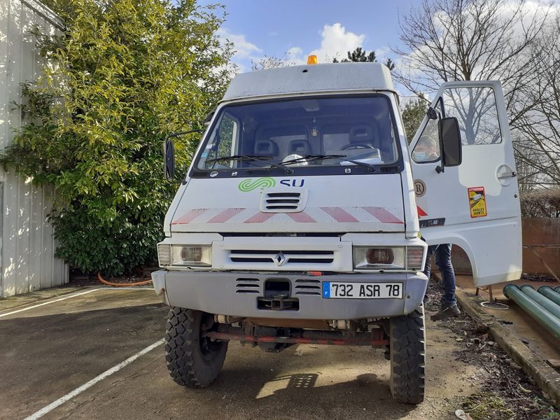 FOURGON - RENAULT - B110 - 1997 / 103757 KM - 732ASR78 - Fourgons D ...