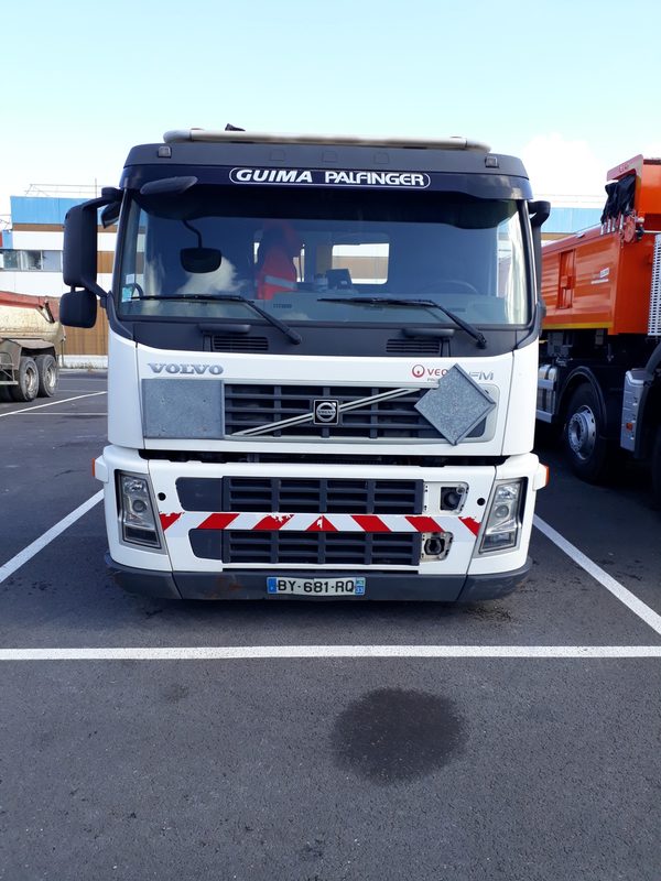 Polybenne 26 Tonnes Volvo (MOV624) - Porteurs Routiers D'occasion Aux ...